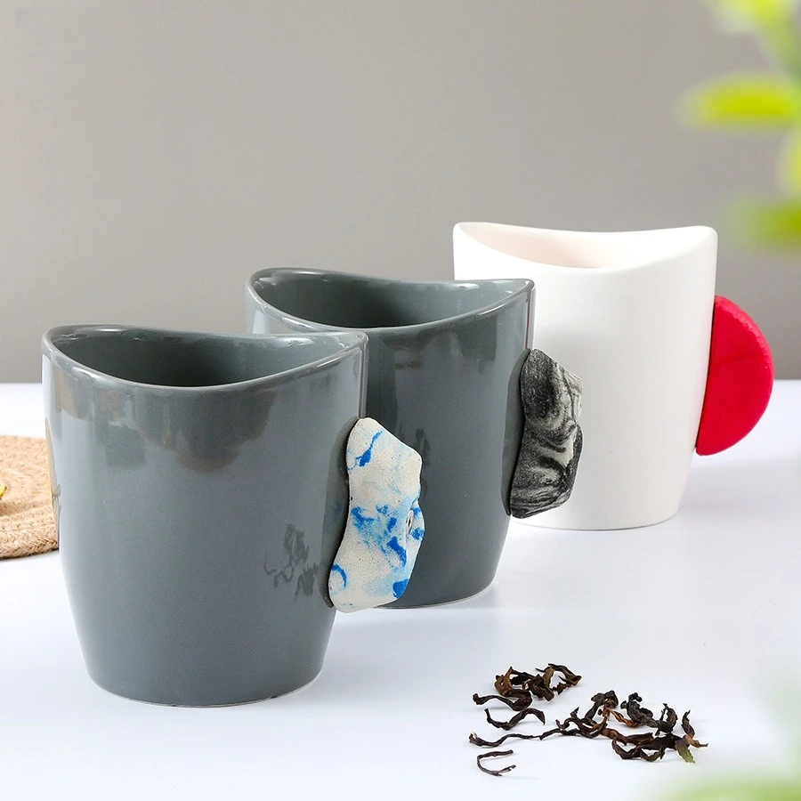 

Large Creative Climbing Mug, Color Collision Handle Cup - Perfect Gift for Home Office Desk Decor