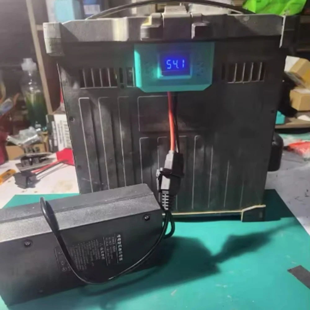 DJI Agricultural Drone T60 T50 T40 T30 T20  T25 T20P Slow Charger/Discharge/Battery Maintenance Equipment