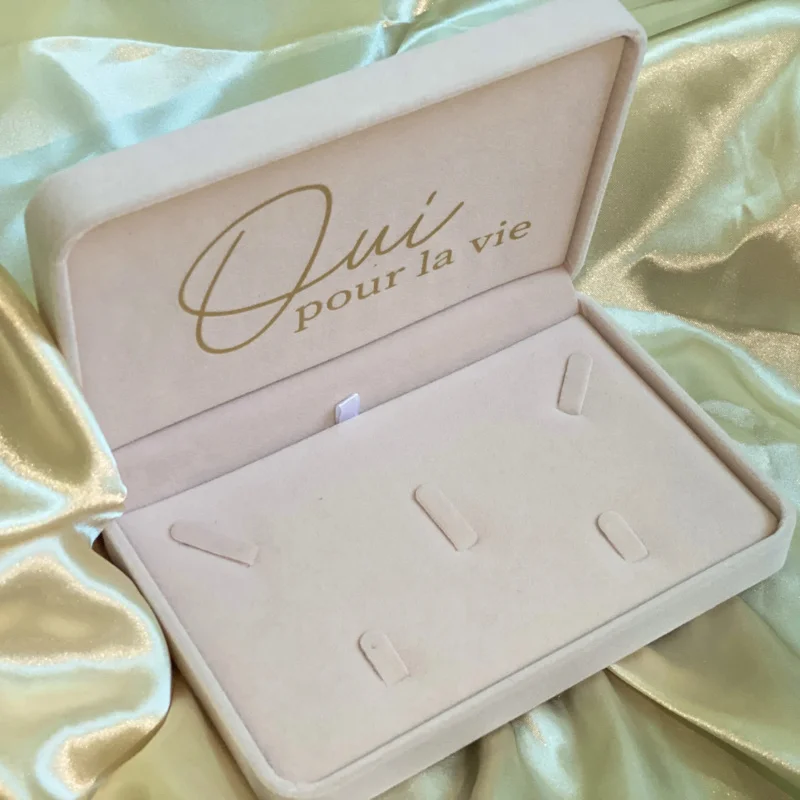Personalized Flannel Jewelry Box Wedding Custom Name  Anniversary Gift Necklace Ring Box gifts for Bride Bridesmaid Girlfriend