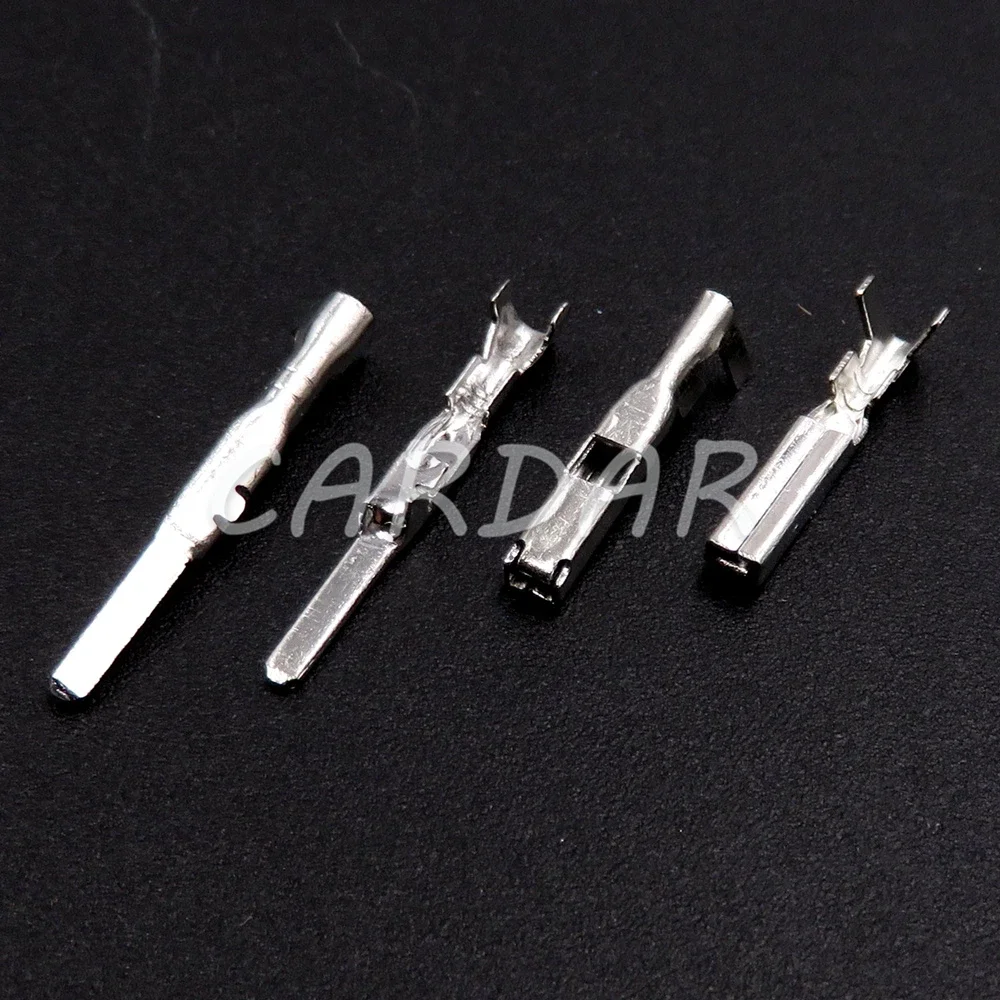 1 Set 8 Pin 1.5 Serie Automotive Maschio Femmina Cablaggio di aggancio Presa non sigillata Gruppo CA 7186-8847 7187-8847