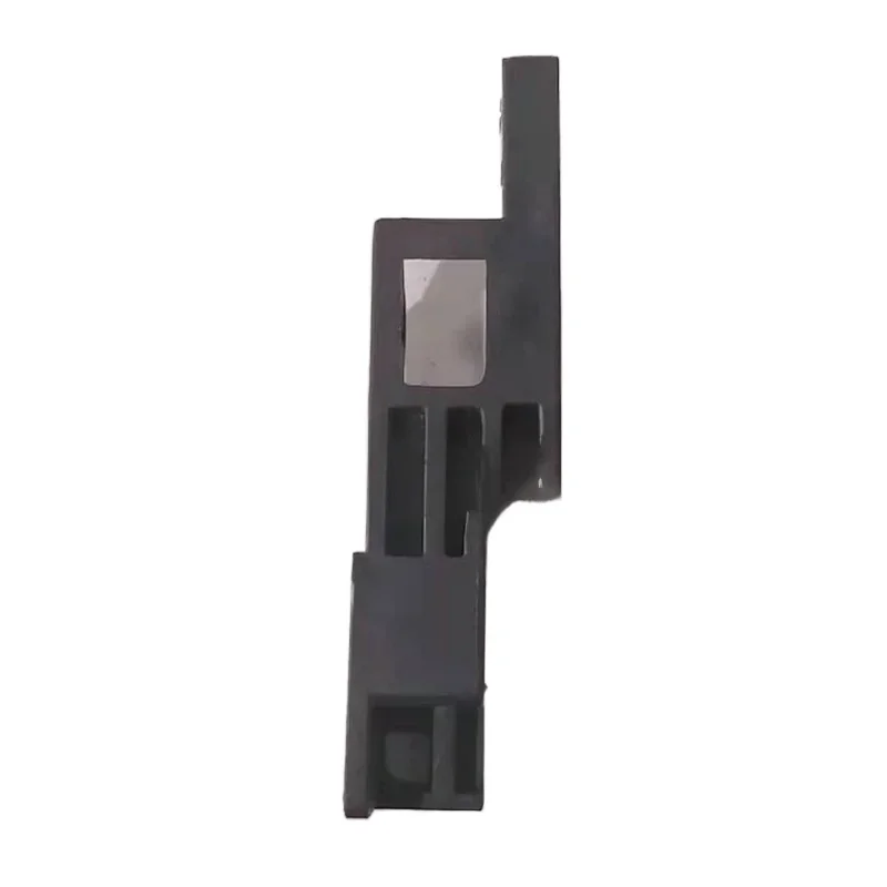 Horseback riding nail automatic folding machine Wire stapler,  nail head, wire rubbing and pressing wheel assembly