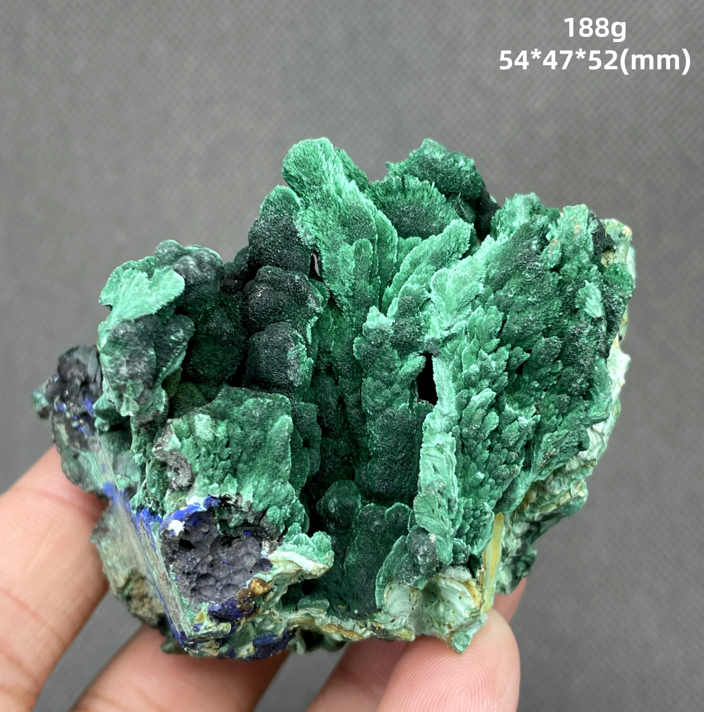 

188 g Natural Malachite cave mineral crystal specimen healing quartz from China (crystals and stones Quartz crystal stones )