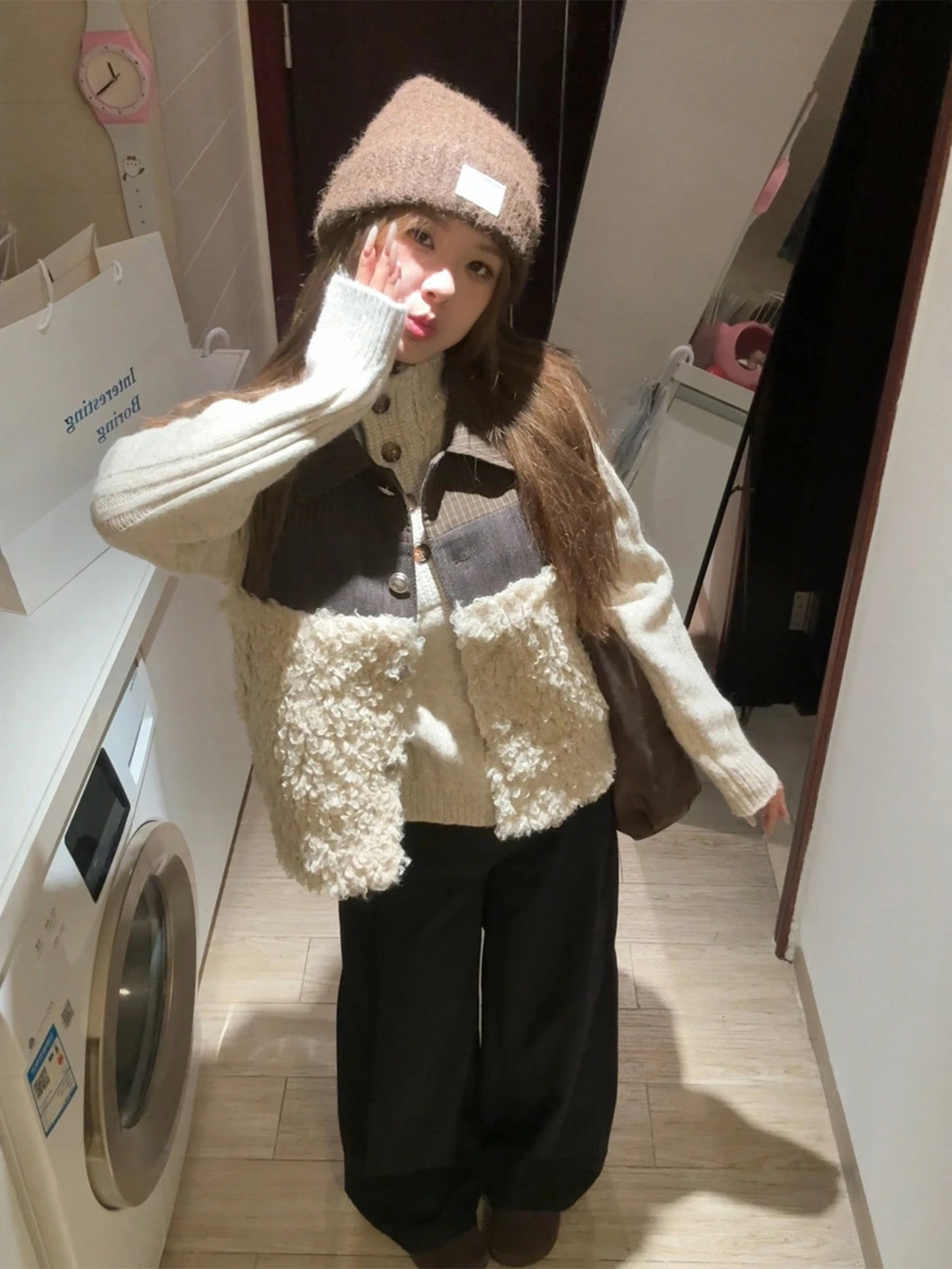 

Ретро-жилет для женщин в стиле Lazy Sle Color Blo, пушистый, для многослойных образов, осенне-зимний, в клетку, из полиэфирного волокна, милый дизайн