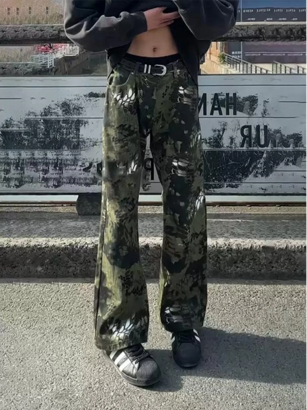 

Retro High Street Camouflage Snake Print Men's Jeans Spring Clean Fit Straight Leg Long Pants Wear Resistant Loose Fit Jeans