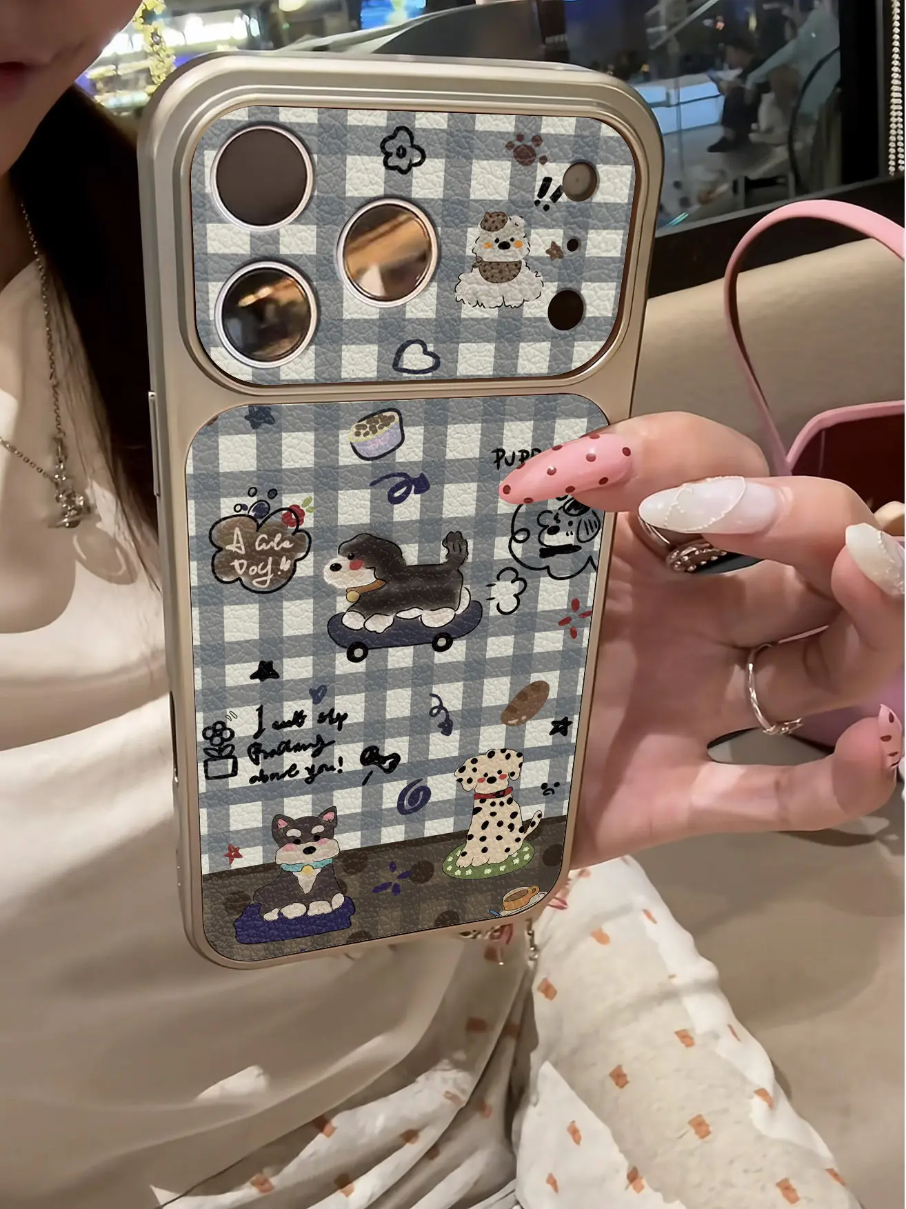 Koreanische Niedliche Welpen-Karo-Imitat 17 Handyhülle für iPhone 13 14 15 16 17 Pro Max 17Pro, Galvanisierter Stoßfänger, Stoßfeste Lederhülle – Detail 3