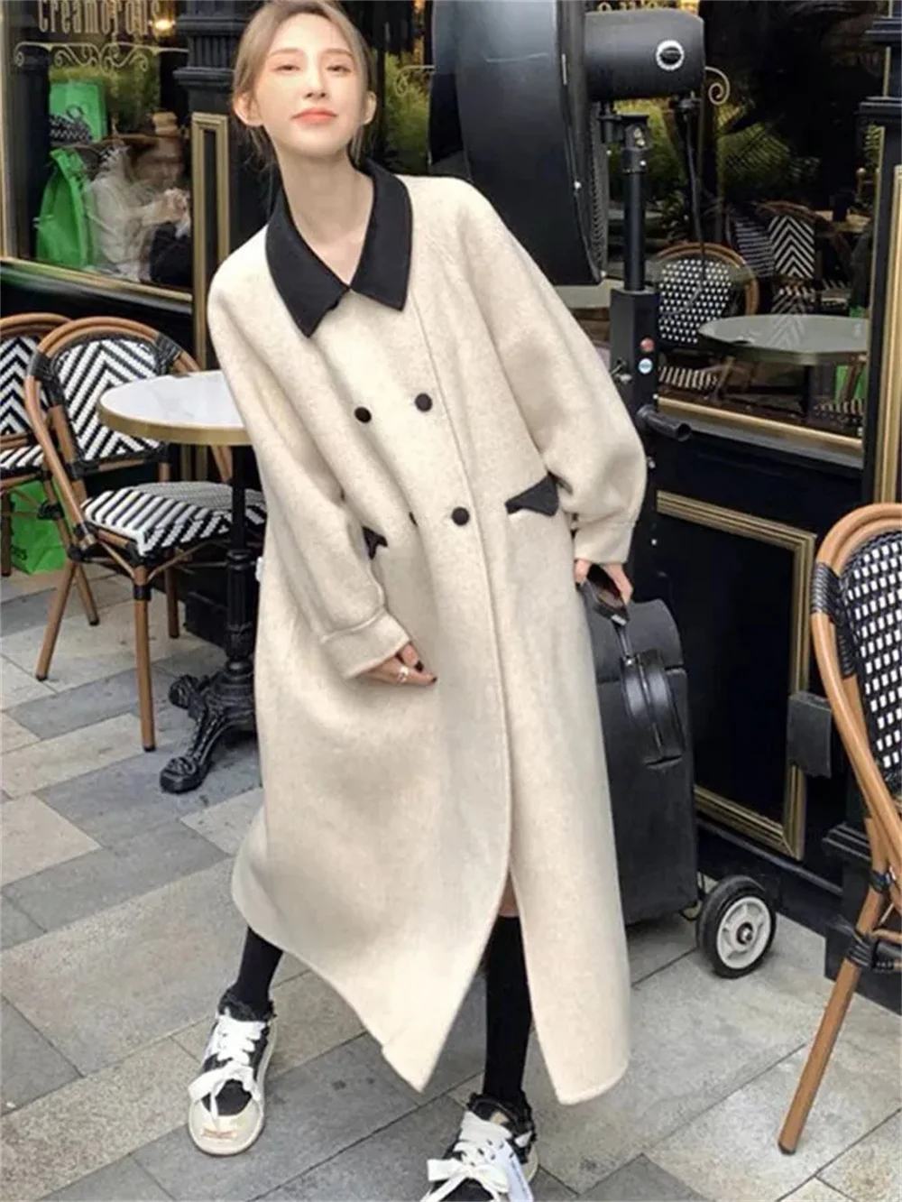 

Luxury woolen coat women's 2024 winter high-grade French lazy Joker thickened loose commuter casual woolen coat jacket.