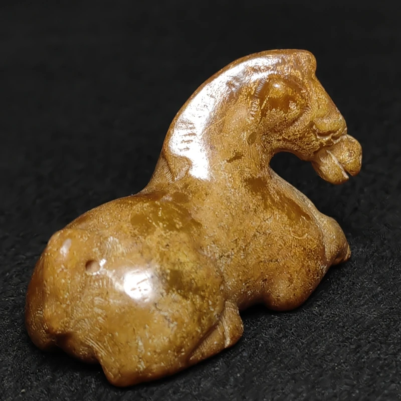 YIZHU CULTUER ART Size 6.9×4×3.3cm Chinese Old Jade Carved Hongshan culture Jade Horse Statue  Pendant Collection