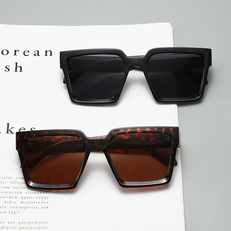 Oversized Thick Square Sunglasses in Gloss Black PC with Gold Square Metal Decor,  Block Dark Grey Lens for Unisex Retro  Daily