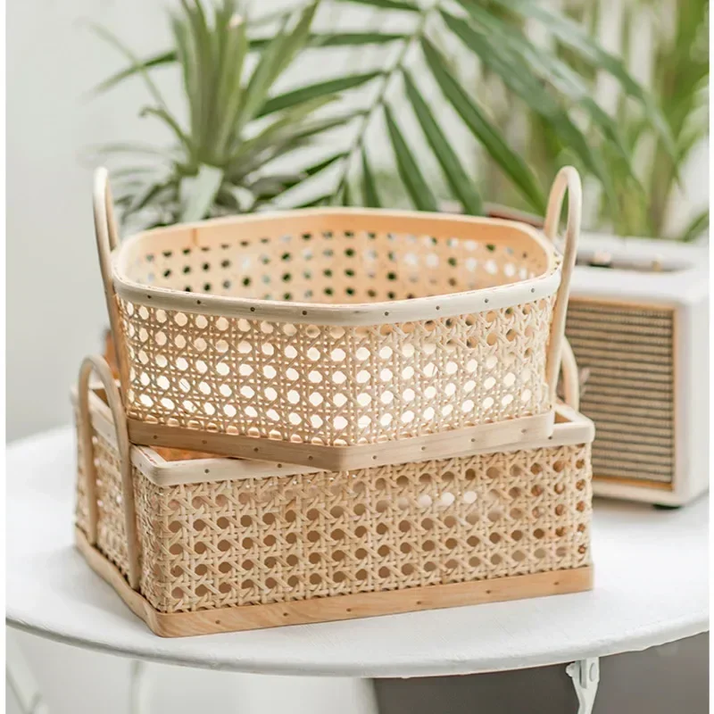 

Nordic Fruit Baskets Natural Rattan Weaving Picnic Case Hollow Out Breathable Bread Tray Miscellaneous Snacks Storage Basket