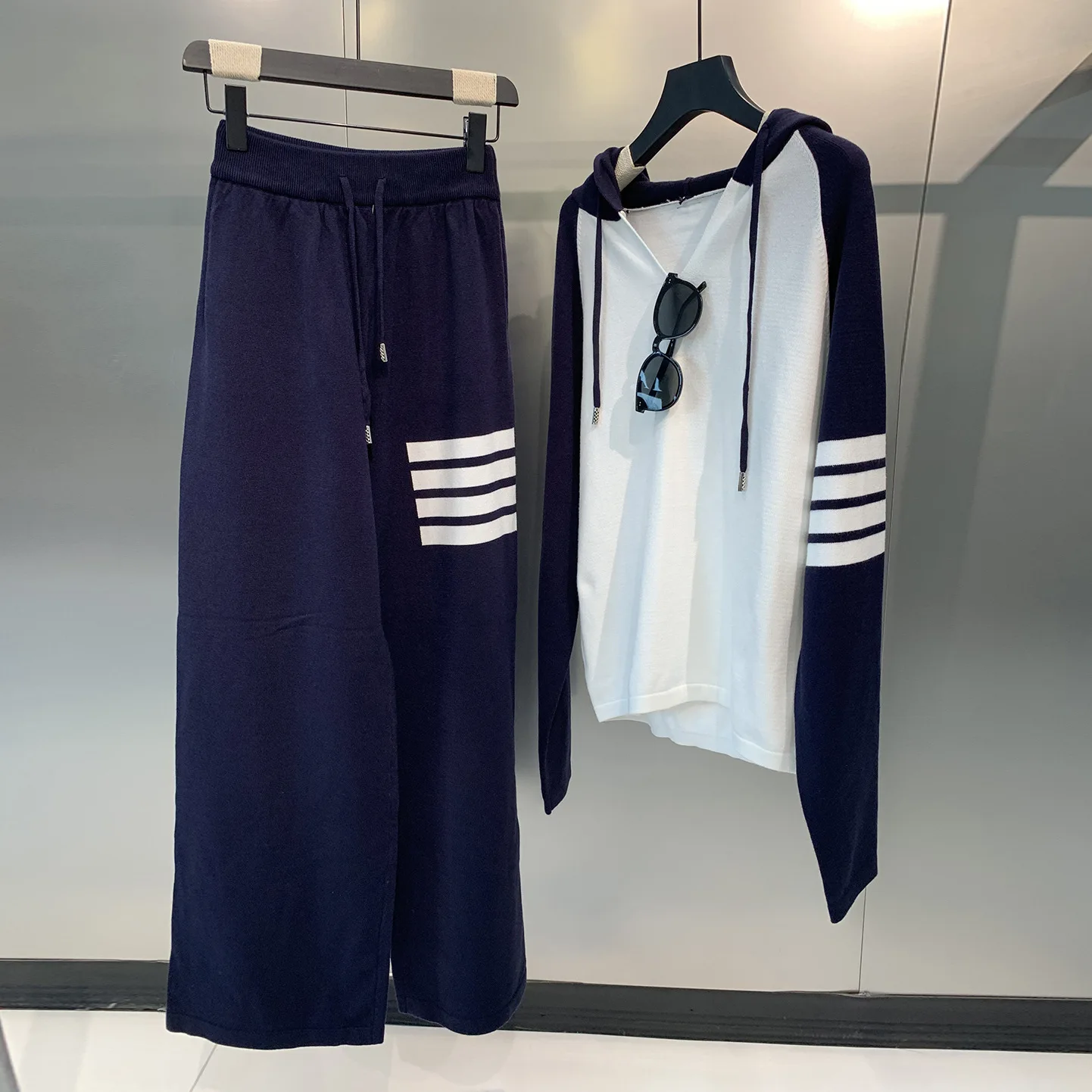 Ensemble tricoté à capuche décontracté en mélange de laine, haut de gamme, couleur Blo, pantalon à jambes larges, Sli Age-Defng, ensemble deux pièces pour femmes