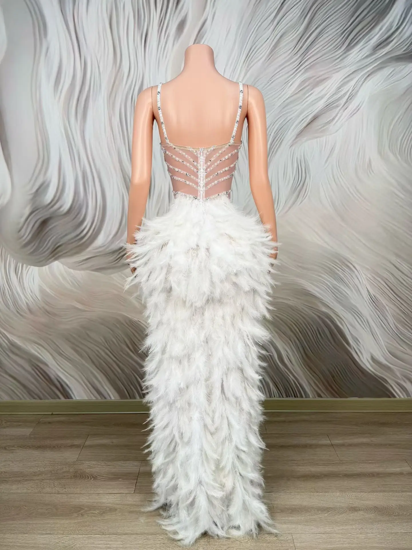 Tiane Women White Feather Rhinestone Corset Mermaid Evening Dress Spaghetti Strap Formal Prom Red Carpet Gown