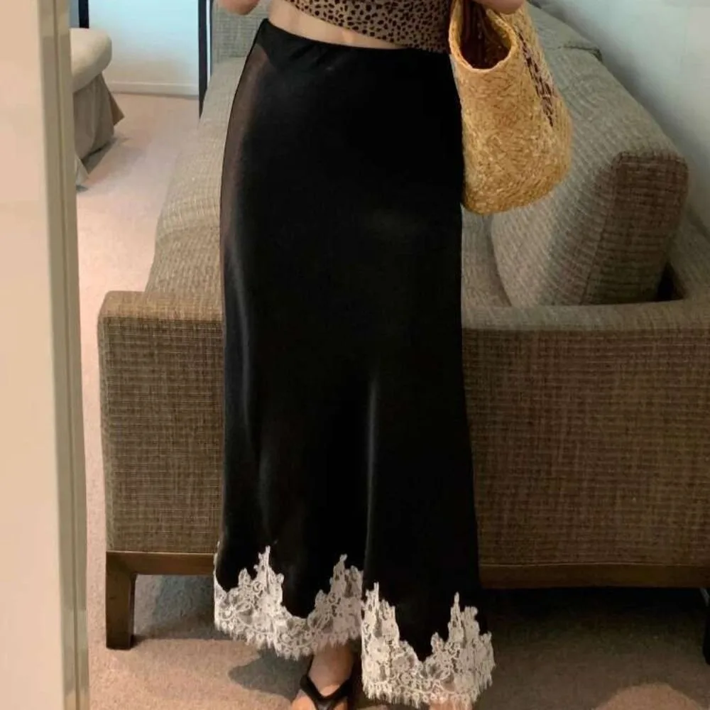 Satin-Like Fabric Satin Mermaid Skirt Lace Trim Hem Flowing Drape a-line Long Skirt High Waist Elegant Look High Waist Skirt