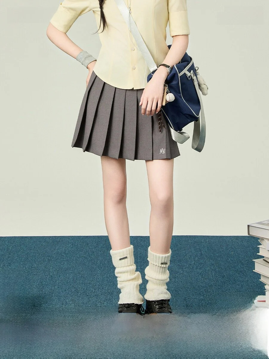 

Mrs. Flower Bell's New School orm f Skirt Summer 2026 College Sle ort Skirt Pure Color Long Skirt Deep Blue Skirt