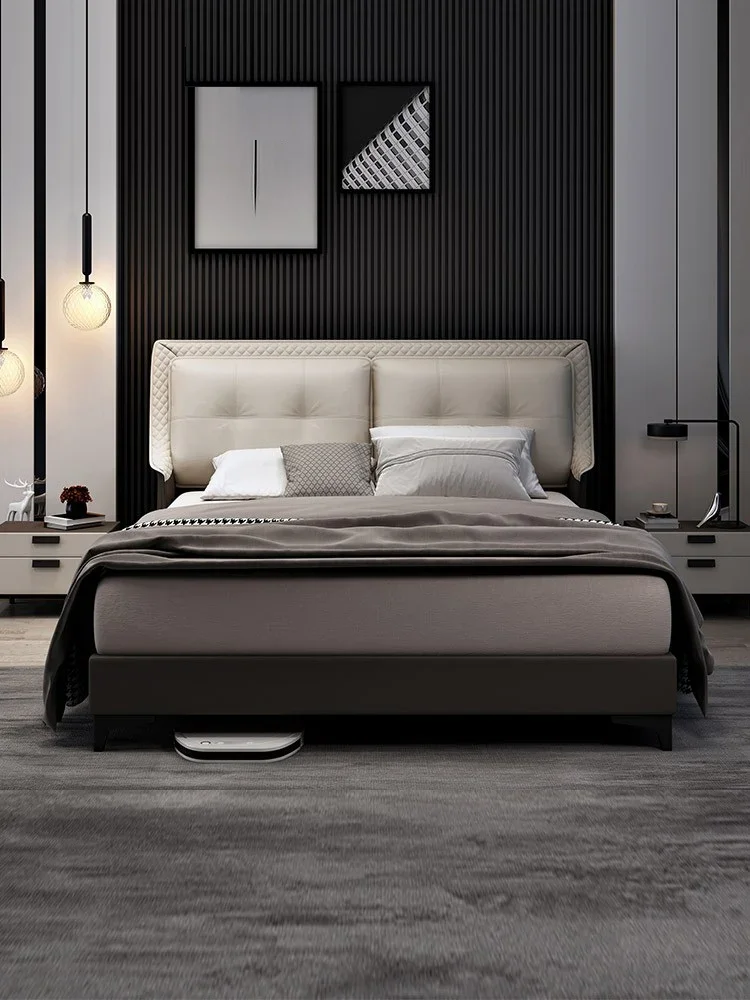 

Modern simple luxury leather master bedroom big bed solid wood Italian minimalist double leather bed