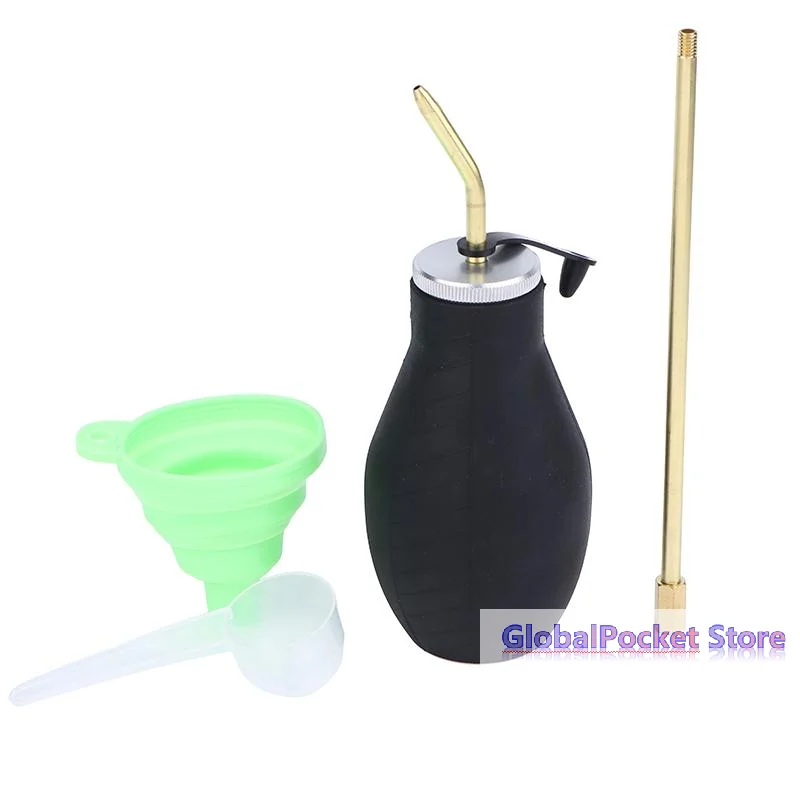 

Diatomaceous Earth Powder Duster 8oz Squeezable Powder Sprayer With Length Adjustable From 11" To 26" For Garden And Indoor