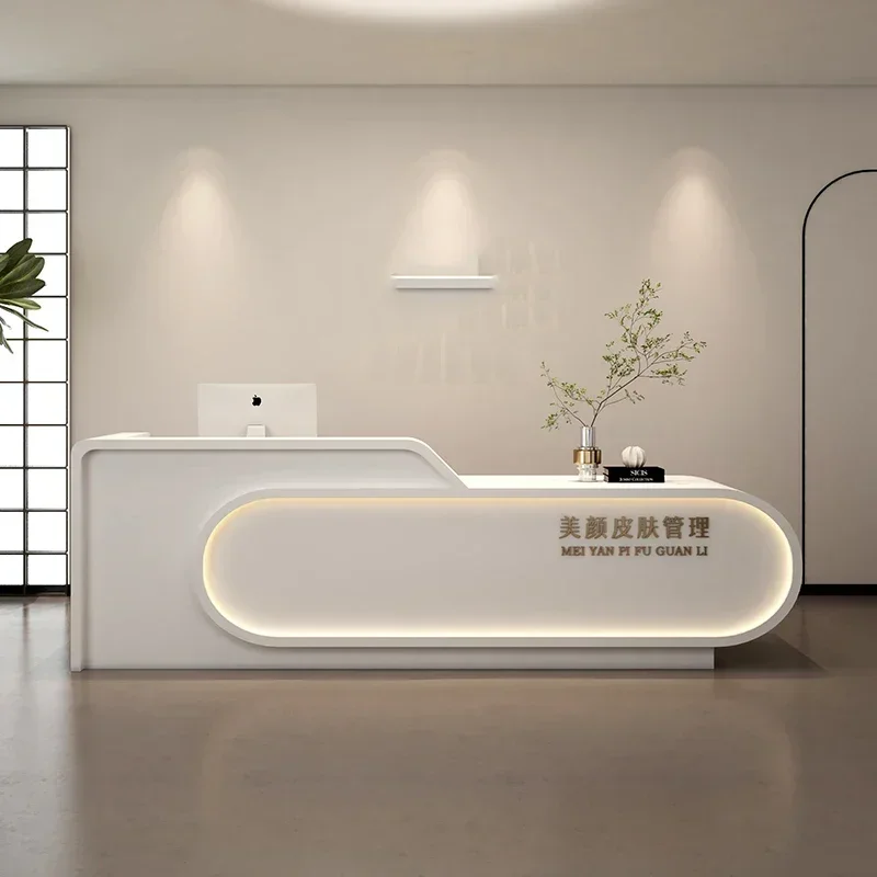 

Современная стойка-ресепшн для розничной торговли, церкви, дома, бара, офиса, салона красоты, бизнеса. Эстетичная мебель для ресепшн.