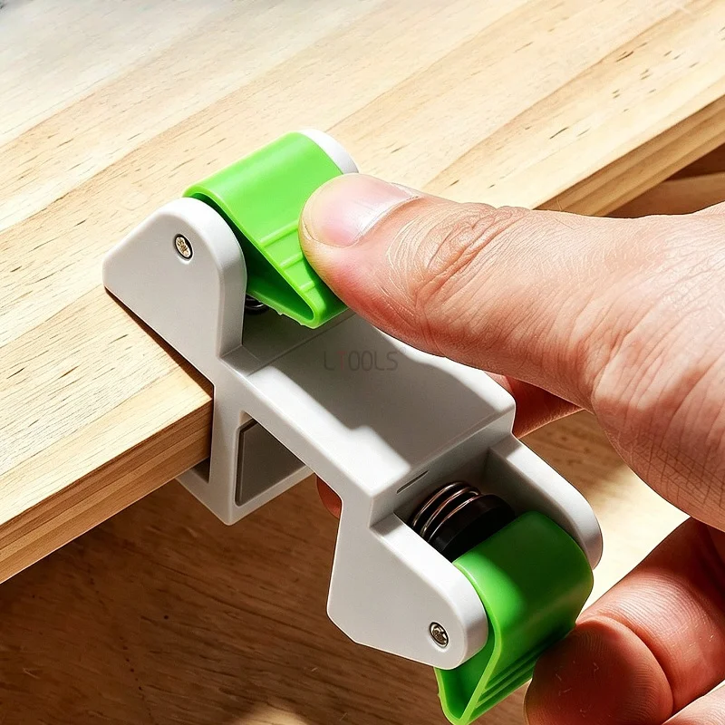 The Adjustable Scribe Clamp Wardrobe Closing Board Clip Plastic Carpenter Closing Fixing Clip Wood Marking Fixed Installation