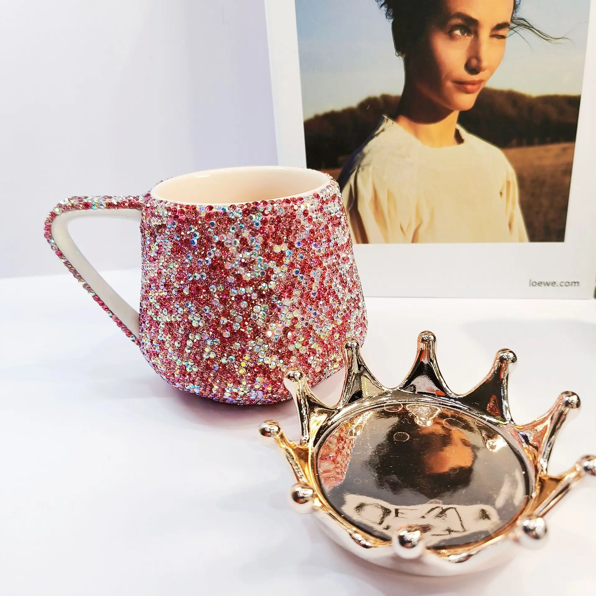 SCAONORCH Creative Crown Ceramic Mug Cute Coffee Mug Milk Cup with Lid Sparkling Diamond Tea Cup 320ml Water Mugs Bling Gift