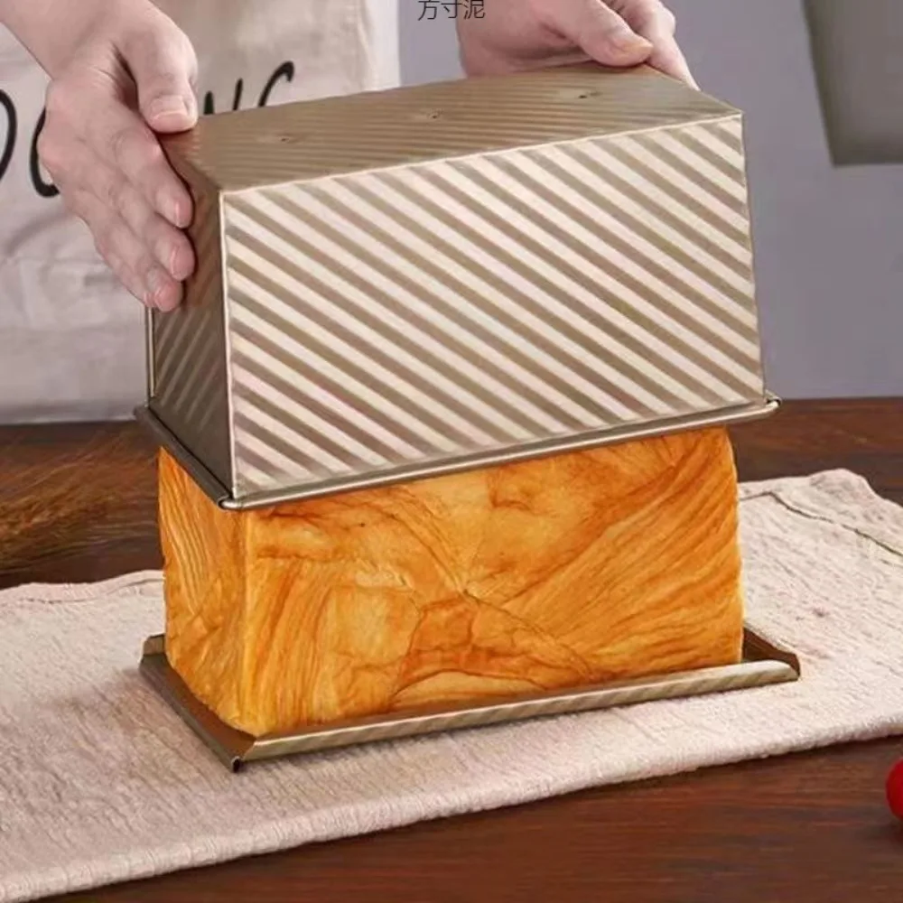 

Carbon Steel Loaf Pan Rectangle Shape Non-Stick Surface Cake Toast Box Toast Preparation with Cover Bread Baking Mould