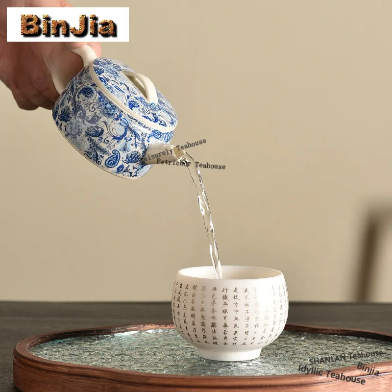 Blue And White Large Caliber Teapot Antique Tea Infuser Pot Household Tea Maker Kettle With Filter Oolong Tea Cha Ornaments