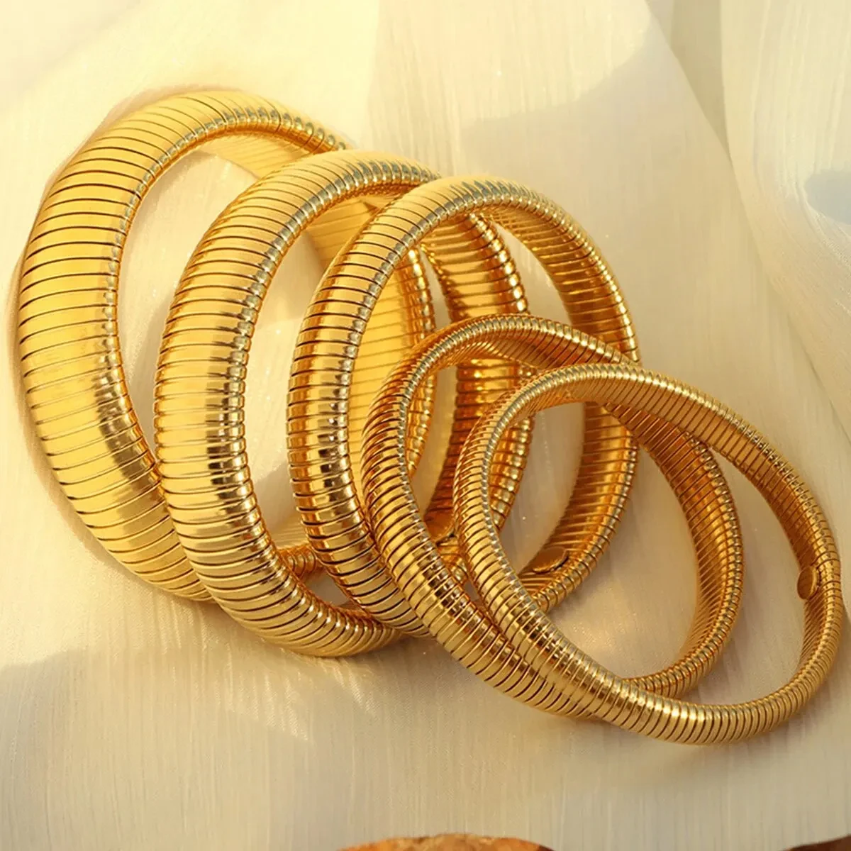

May@RZ 18K Gold Plated Trend Fashion Stainless Steel Waterproof Stretch Rough Metal Vintage Polished Bracelet Unisex Jewelry