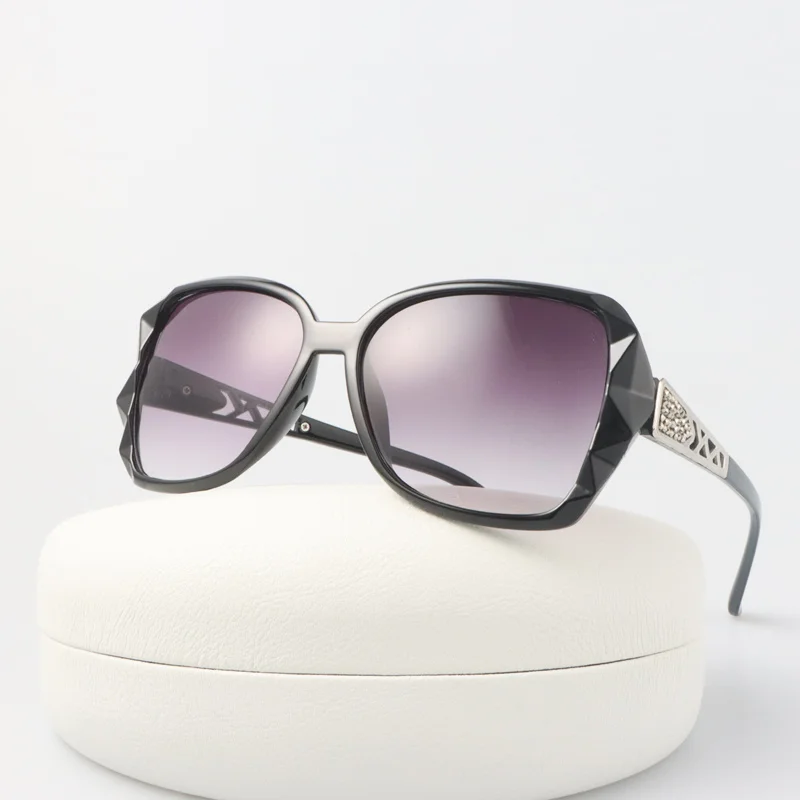 Vintage Square Sunglasses Woman Brand Designer Gradient Sun Glasses Female Fashion Big Frame Mirror Outdoor Oculos De Sol