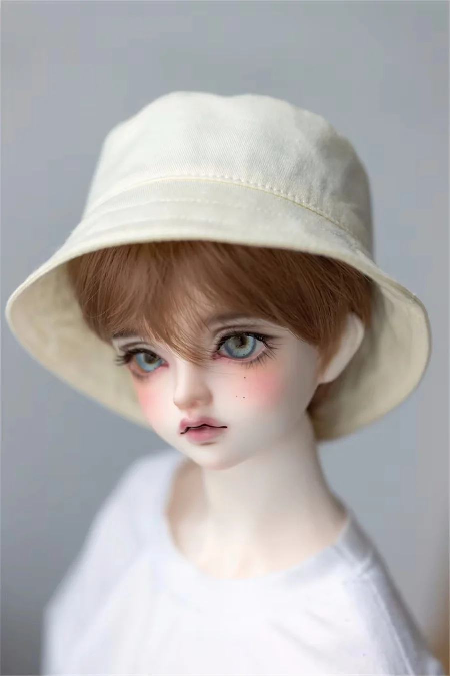 

BJD Doll Girls Boys Picnics Outing Excursion Hats 1/3 1/4 1/6 Multi-color Red White Black Khaki Pupil Freshman Doll Accessories