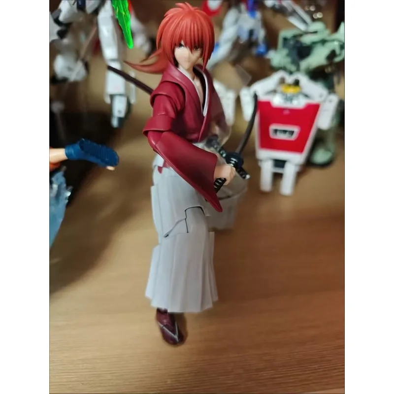 

В наличии: Фигурка Bandai TAMASHII S.H.Figuarts Рюрико Кеншин (Химура, Шиномори, Сайто Хадзиме) из аниме «Рюрико Кеншин»