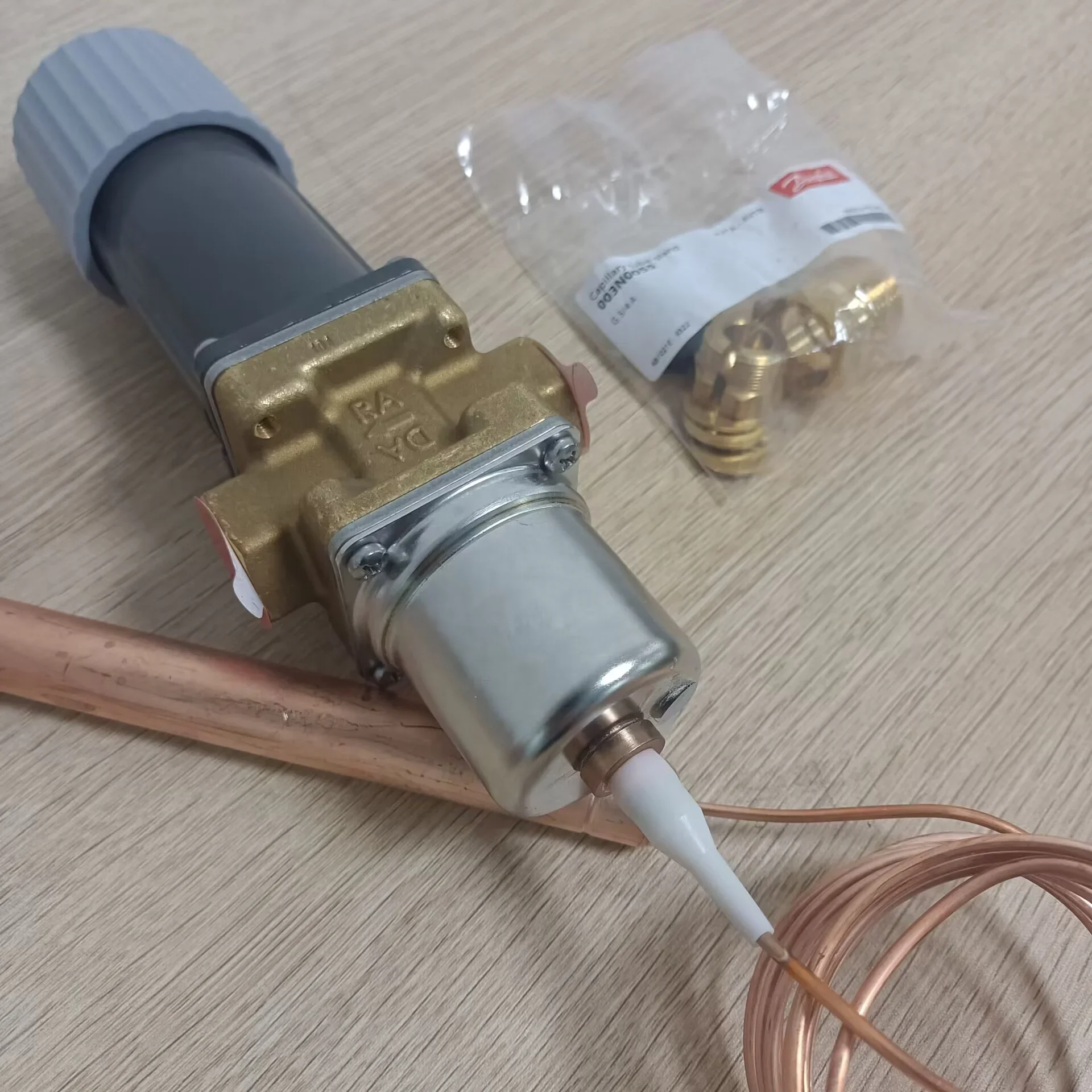 

thermostatic operated water valve 003N1162
