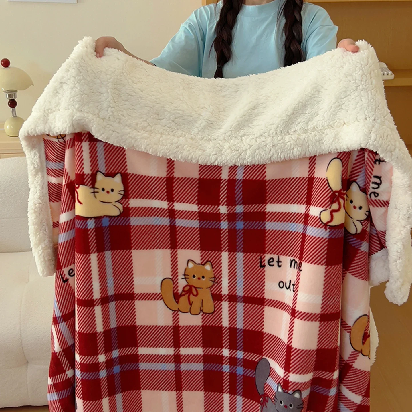 Grade A Milk Fleece Fall Winter Multi-functional Blanket Ins Cartoon Print Throw Blankets Soft Fluffy Warm Comfortable Blanket 11