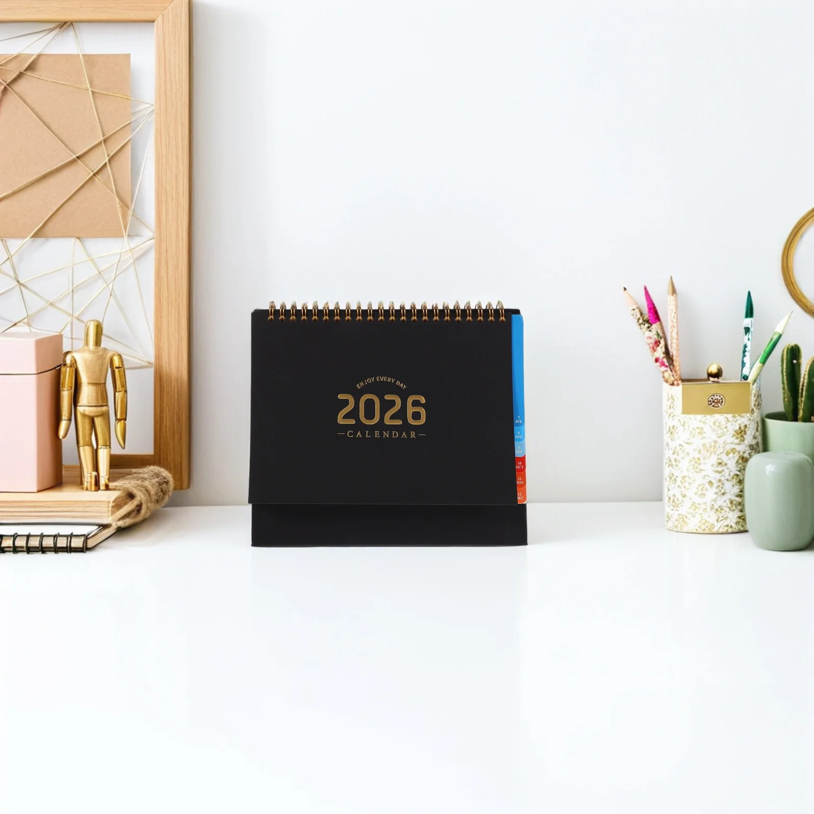 ปฏิทินตั้งโต๊ะปี 2026 แบบพลิกได้ ดีไซน์มินิมอล แบบเข้าเล่มด้วยลวดคู่ พร้อมแท็บสีสันสดใส ตกแต่งโต๊ะทำงานเพื่อการทำงานที่มีประสิทธิภาพในแต่ละวัน