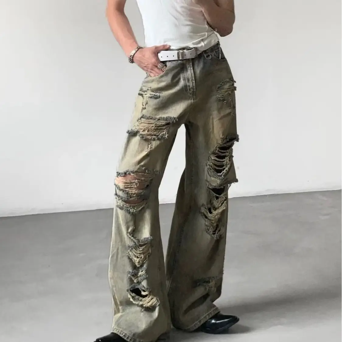 Men's Multiple Hole Designs Retro Jeans Casual Pants Young Boy Bottom Summer Street Sweatpants Male High Waist Y2k Cool Trousers