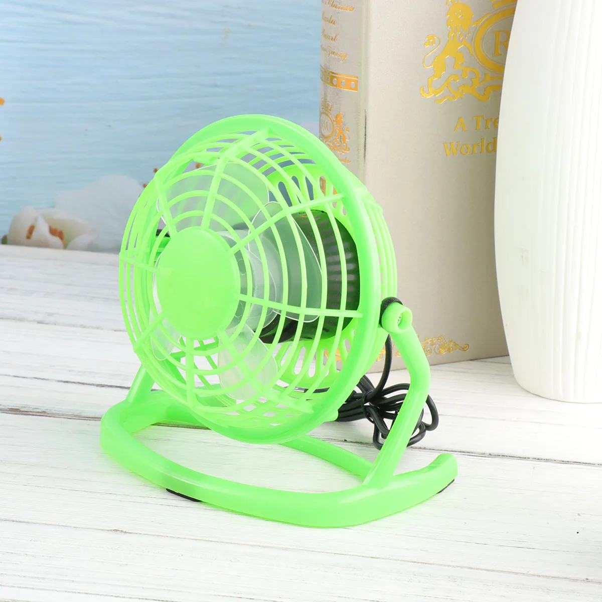 

Vertical Fan Small Table Office Usb Cooling Electric Plug Silent Portable Mini Desk Vacuum for Personal Fans Bedroom