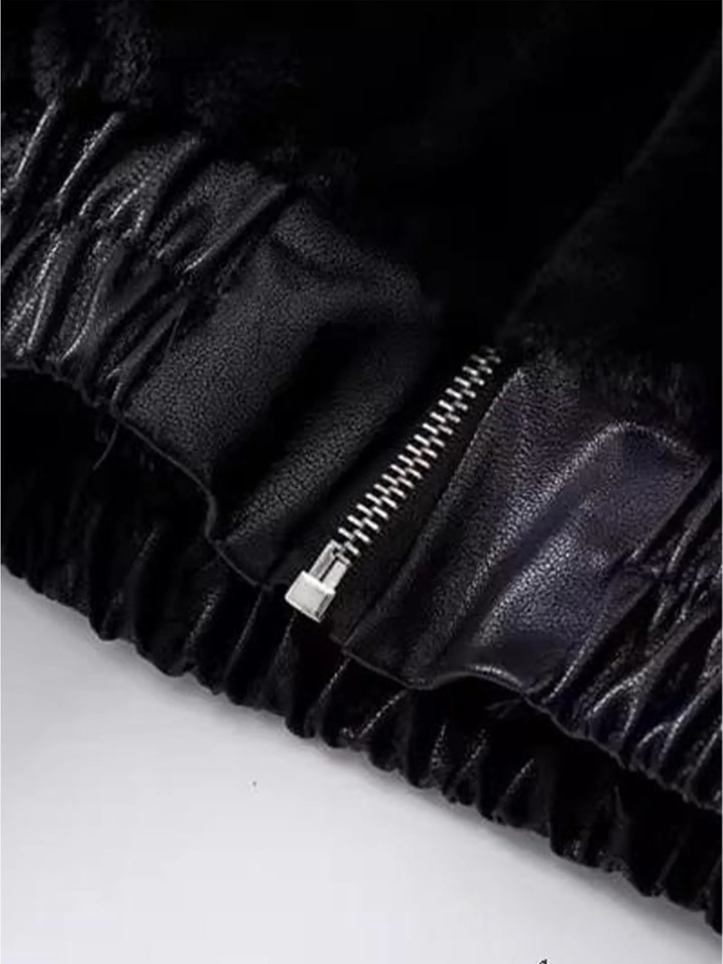 Cute Plush Short Coat Women's Autumn Winter Thickened Warm Hat Cotton Clothes Cute Style Fitted Long Sleeve Zipper Closure