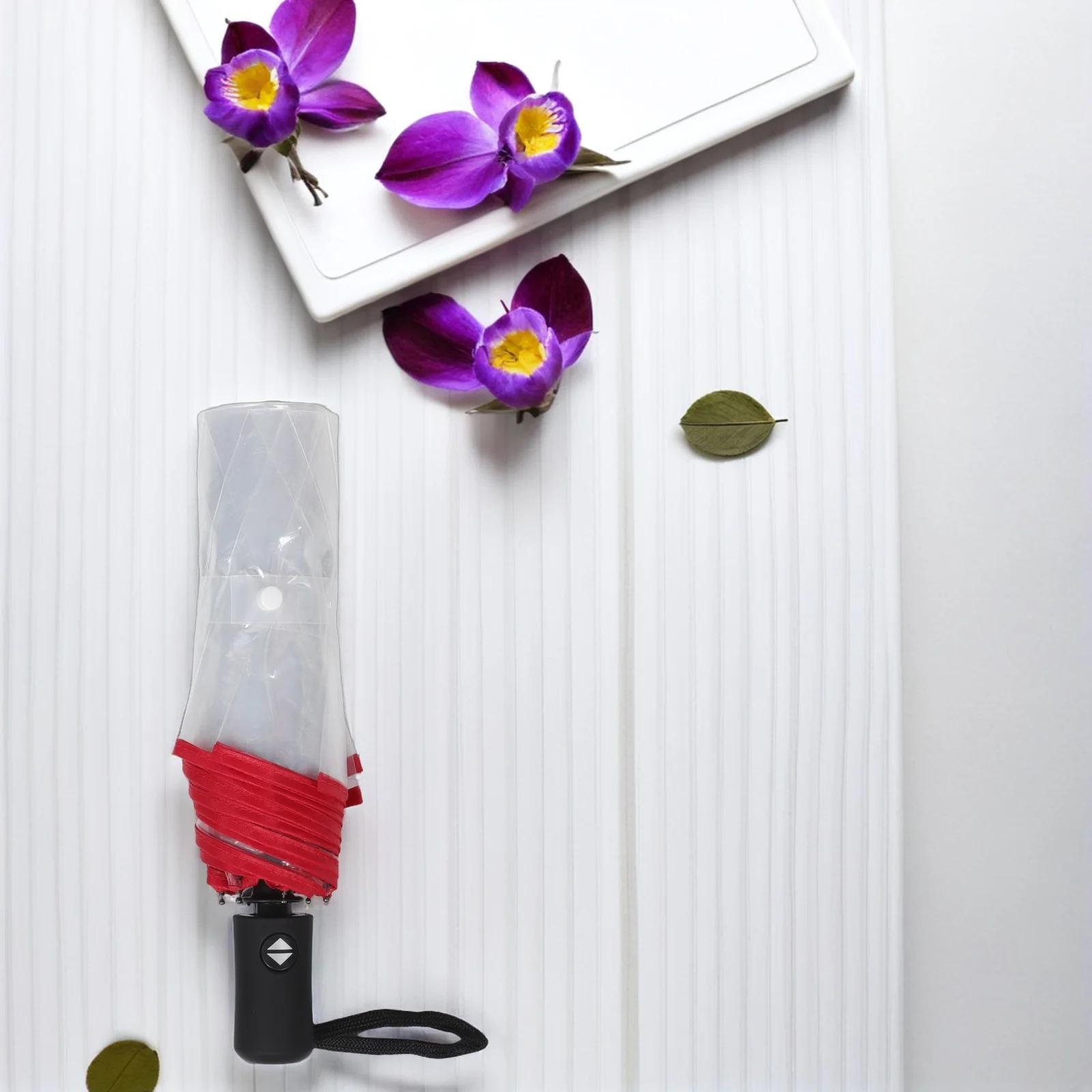 

Automatic Folding Transparent Umbrella Red 3-Fold Compact For Travel Rain Wedding Event Use See-Through Waterproof Portable