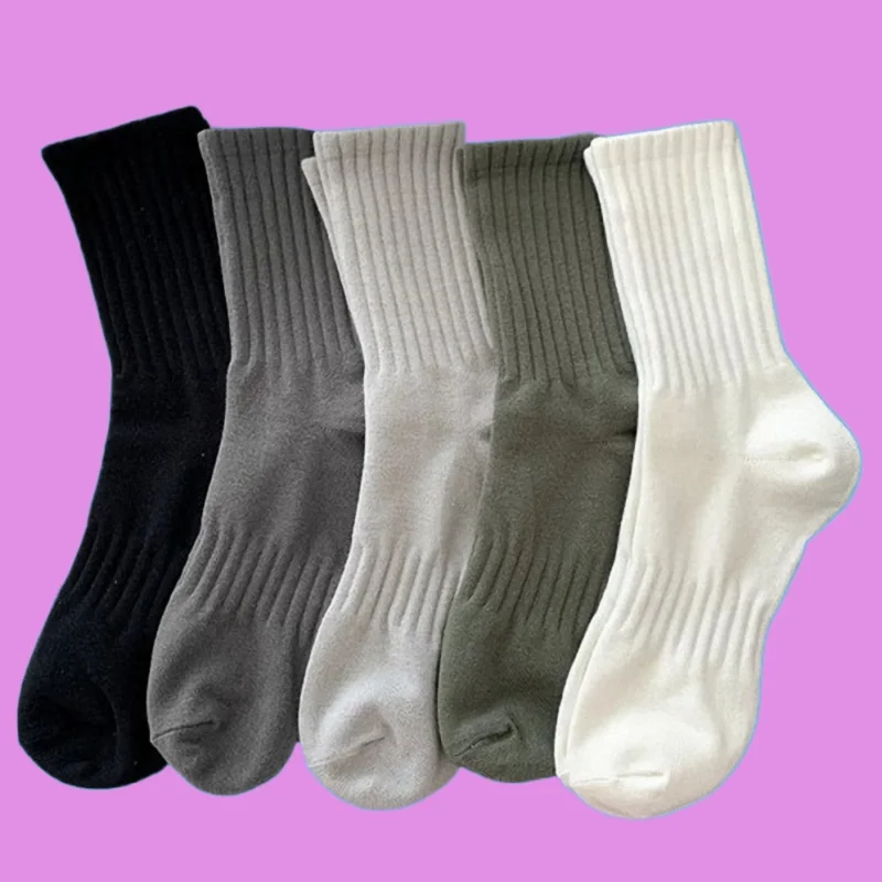 Lot de 5 paires de chaussettes longues et respirantes pour homme, vêtement de sport, couleur unie, noir et blanc, style décontracté, collection automne hiver