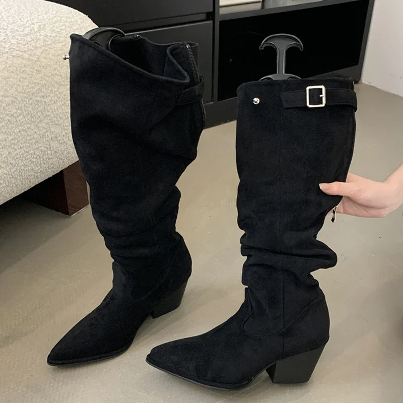 

Aneikeh/модные женские сапоги до колена на массивном низком каблуке, зимние винтажные дизайнерские женские туфли с пряжкой на ремне и острым носком на молнии