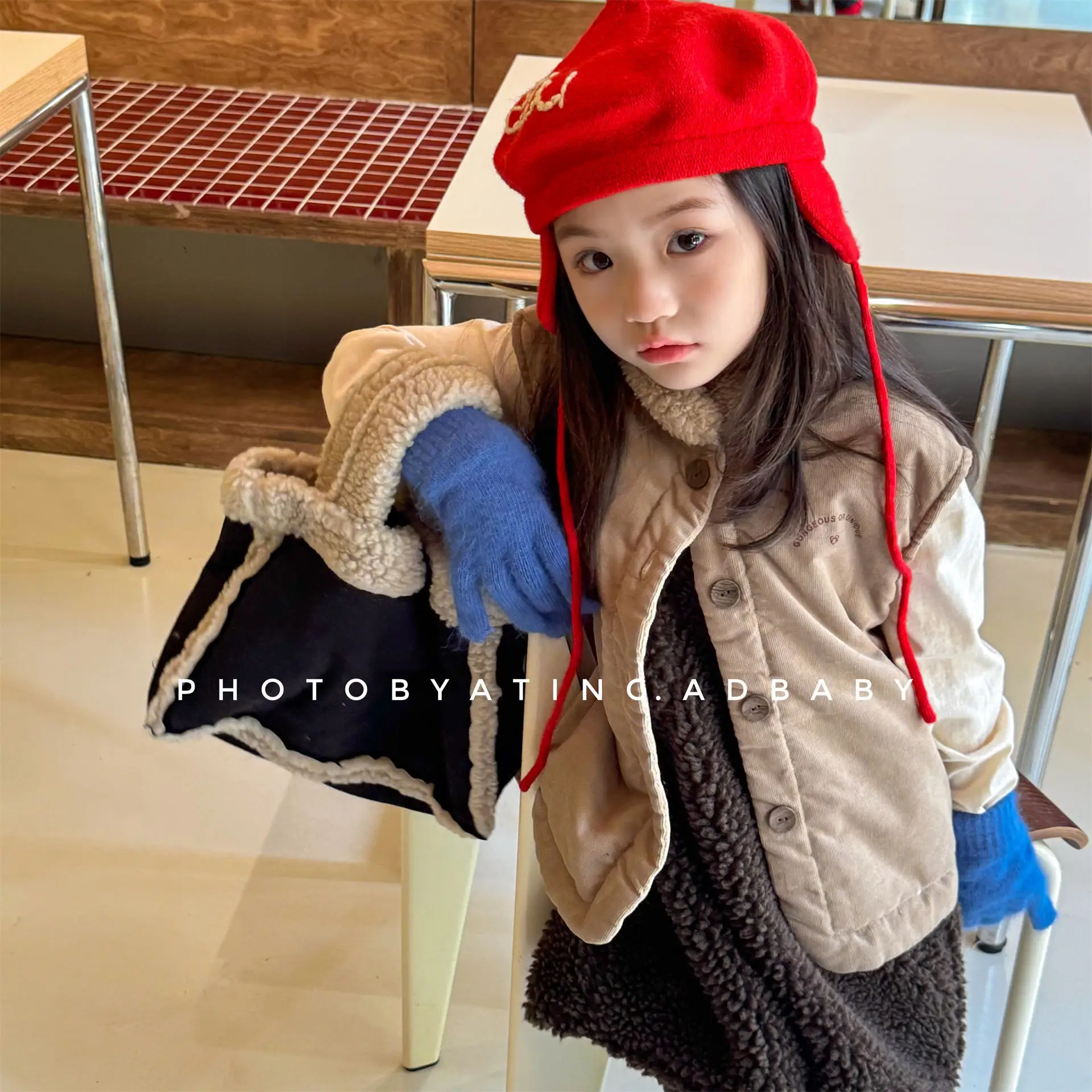 

2025 Children's Clothing Autumn and Winter Clothing Children's Embroidered Vest Children's Winter Clothing Jacket