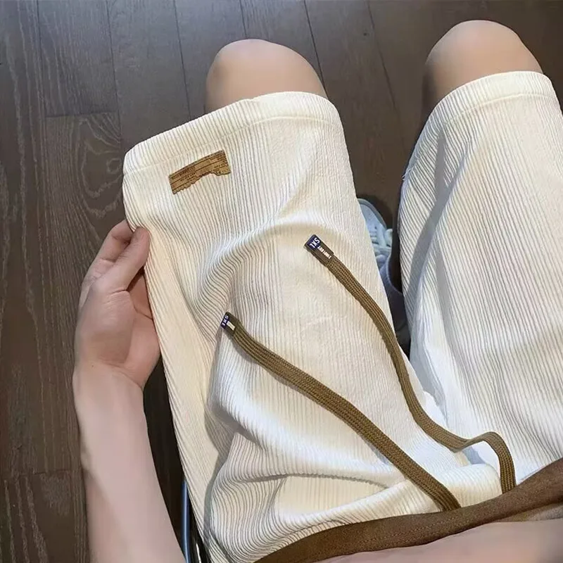 

Антибактериальные крутые мужские летние шорты из ледяного шелка, американский модный бренд, модные быстросохнущие пляжные брюки для спорта и отдыха больших размеров