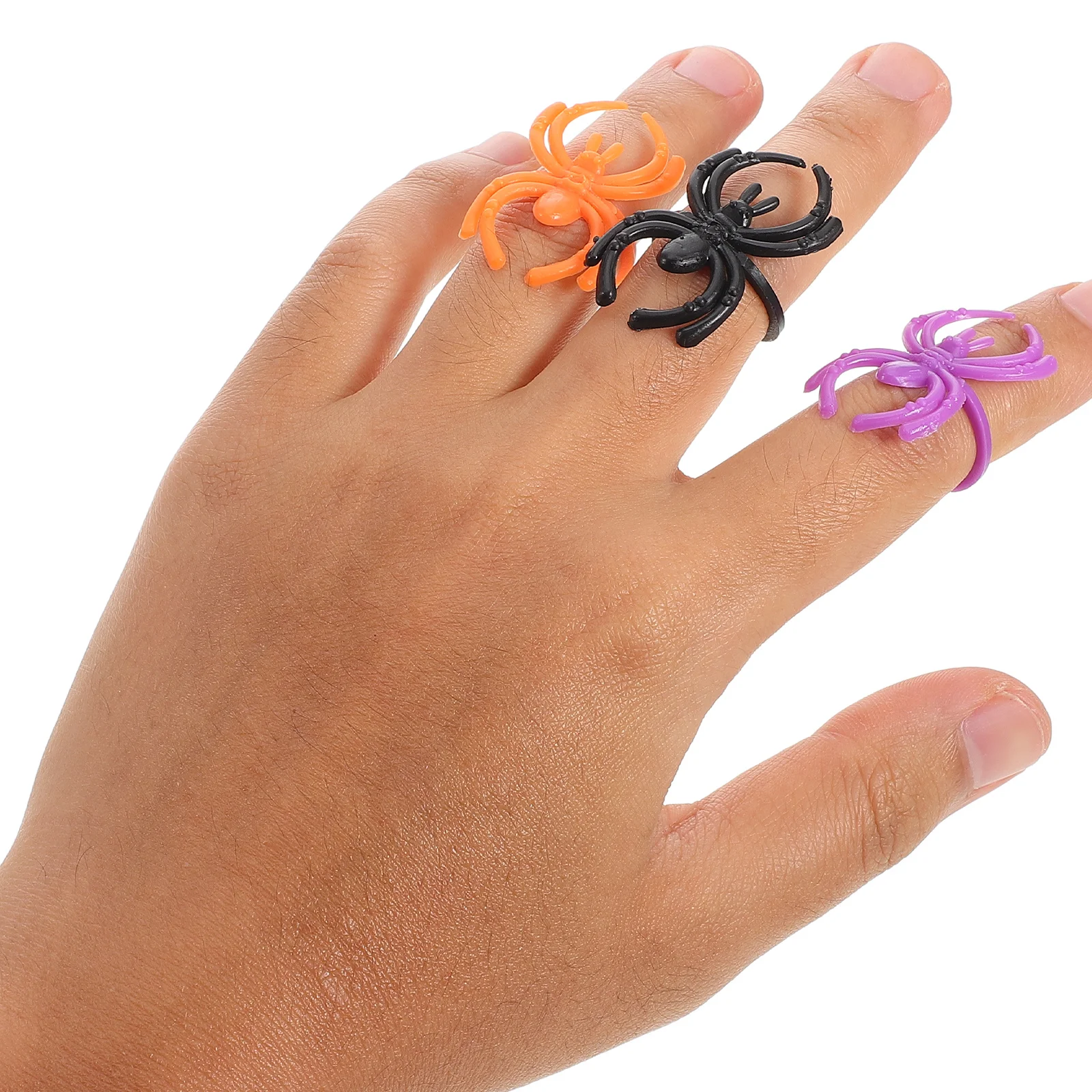 

2pcs 2 Pack Halloween Glow Rings Plastic Spiders Fun for Night Spring Ghost Birthday Decorations Colorful