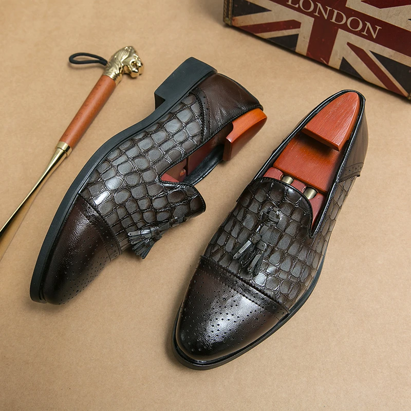 

Men's Oxford Shoes Two Tone Business Casual Dress Shoes for Men Stylish Formal Footwear