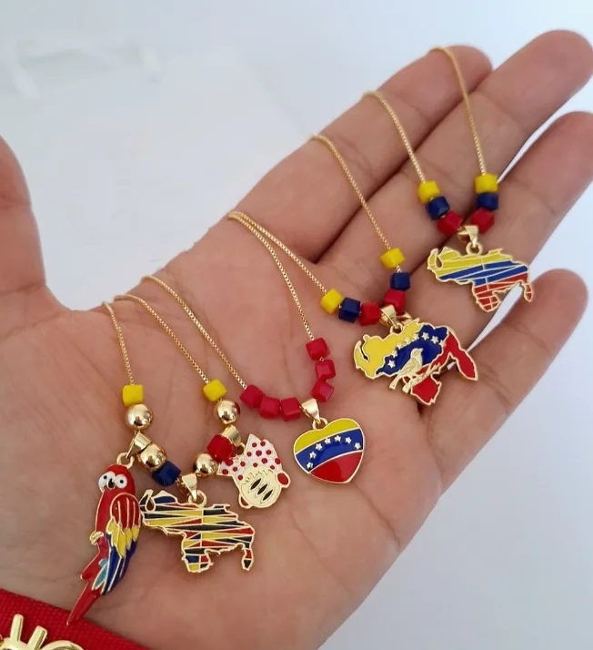 Collar con colgante de Venezuela de moda de acero inoxidable para hombres y mujeres, corazón, mapas étnicos, regalo de joyería