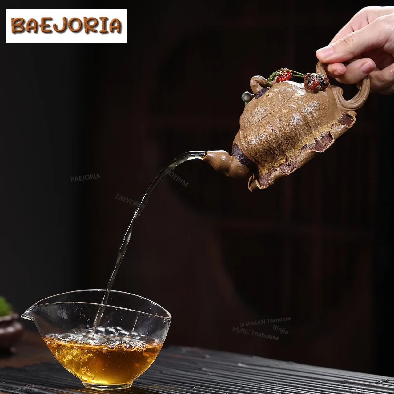 210ml Luxury Yixing Purple Clay Teapots Handmade Frog Lotus Pod Pot Raw Ore Downhill Mud Kettle With Infuser Zisha Tea Set Gifts