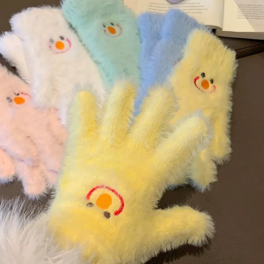 Cozy Polyester Faux Mink Fur Gloves Fleece Lining Fluffy Winter Warm Gloves Full Finger Gloves Cold Weather