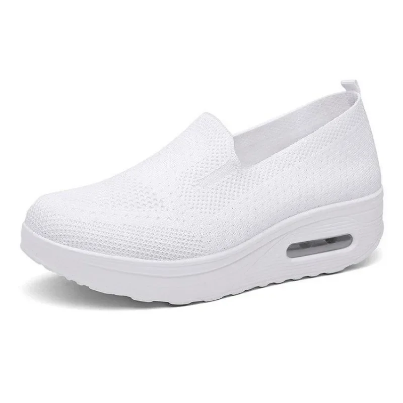 Damskie buty sportowe z poduszką powietrzną letnie w nowym stylu siatkowe oddychające buty na koturnie damskie buty na co dzień wsuwane damskie buty