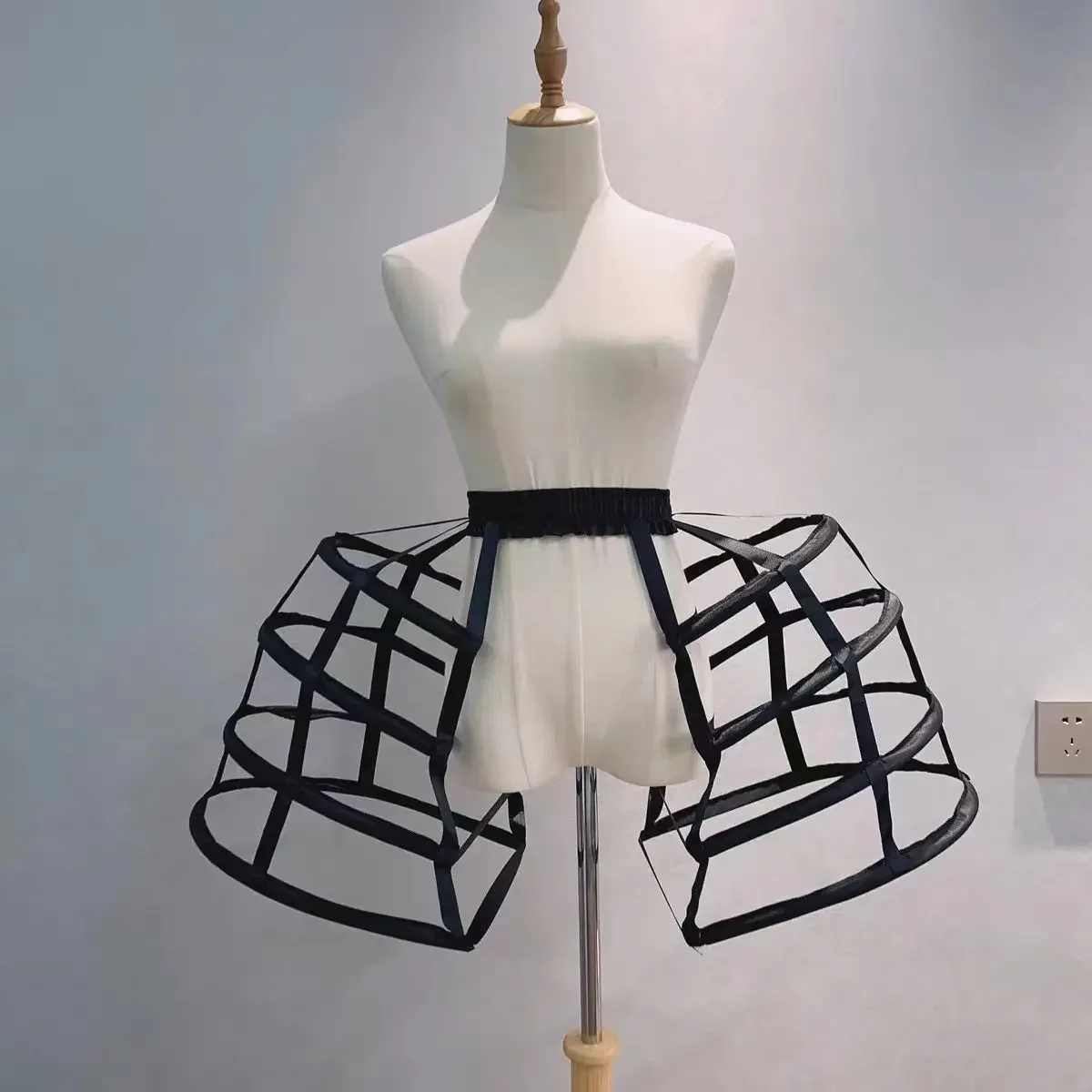 Women's Baroque Pannier Petticoat Victorian Bustle Cages 4 Hoops Skirt Cage Skirt for Girls