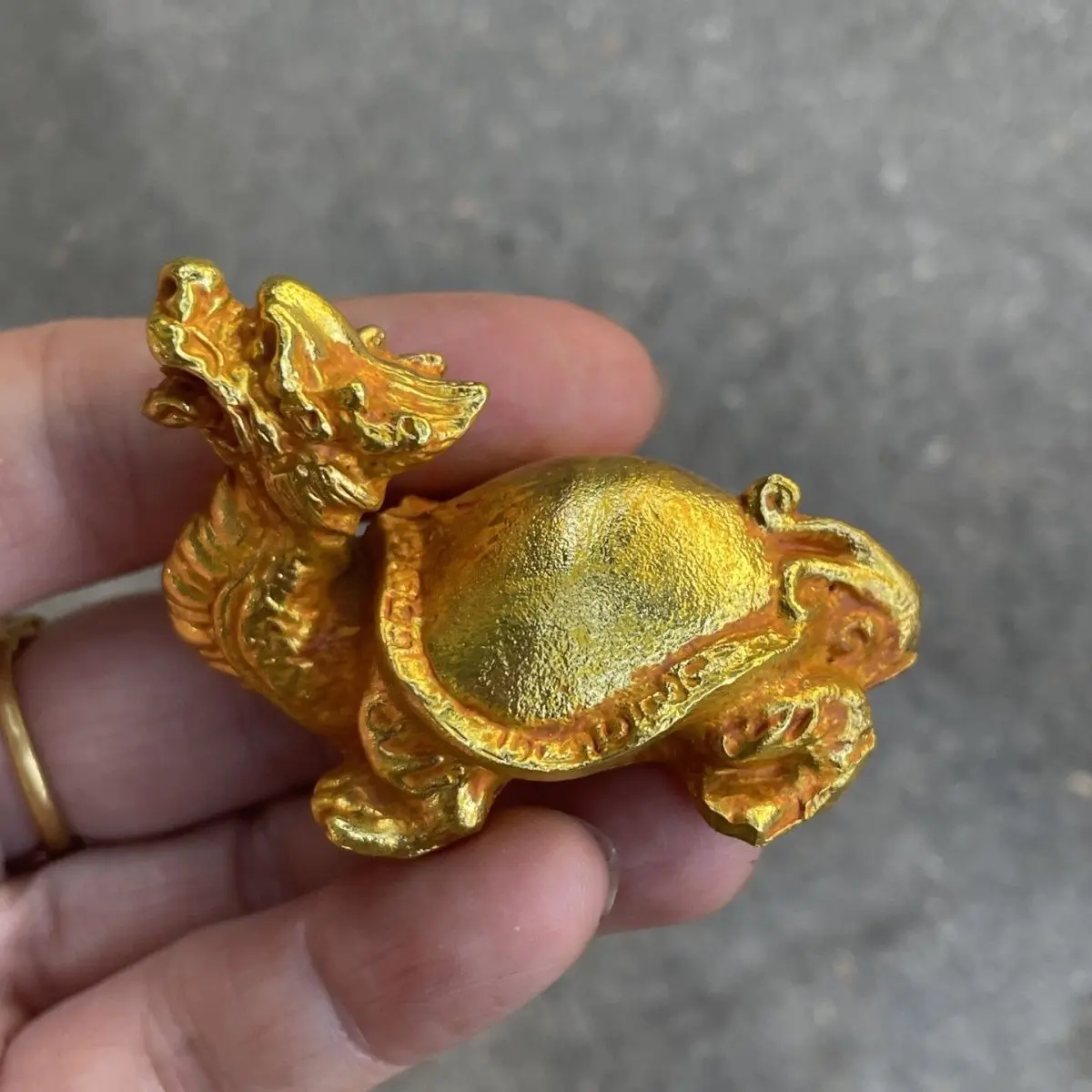 Gilt Dragon turtle auspicious beast Ornament Decoration Tea Pet Figurines Desk Decor Accessories