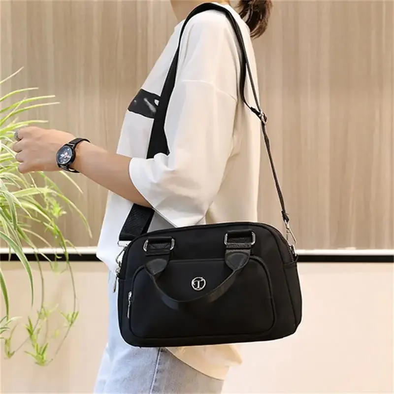 Women\'s Crossbody Bag Handbags Shoulder Messenger Crossbody Bags Tote Large Capacity Waterproof Nylon Women Work Bags