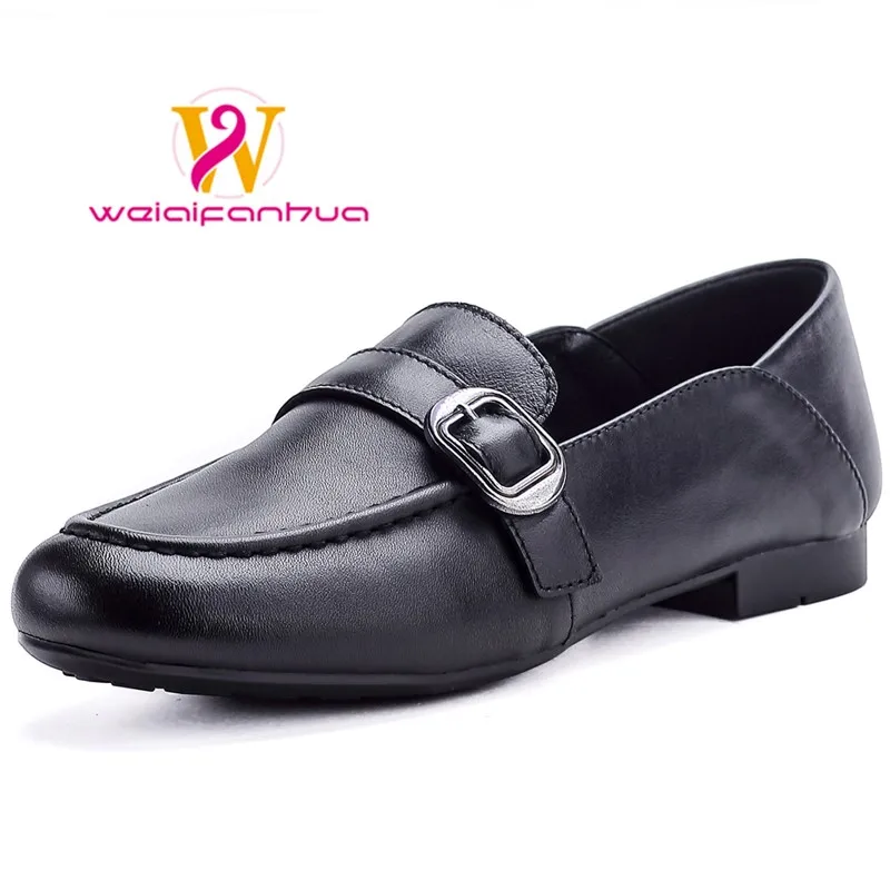Layered Cowhide Women's Loafers, with A One-strap Buckle and Low Heel, Suitable for Daily Office Wear and Casual Occasions.