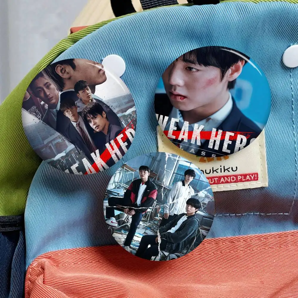 Korean Tv Series W-Weak Hero Class 1 2 Soft Button Pin Bright Printed Icon Gift For Friends Badge Collar Brooch Lapel Pin Metal